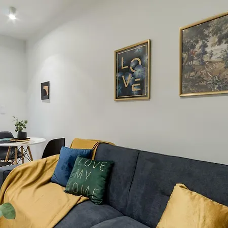 Apartment Mennica Chic Warsaw