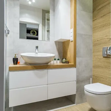 Mennica Chic By Bookinghost Apartmán