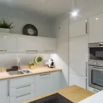 Mennica Chic By Bookinghost Apartmán *