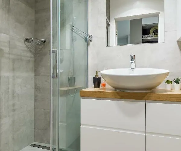 Mennica Chic By Bookinghost Apartman Varsó